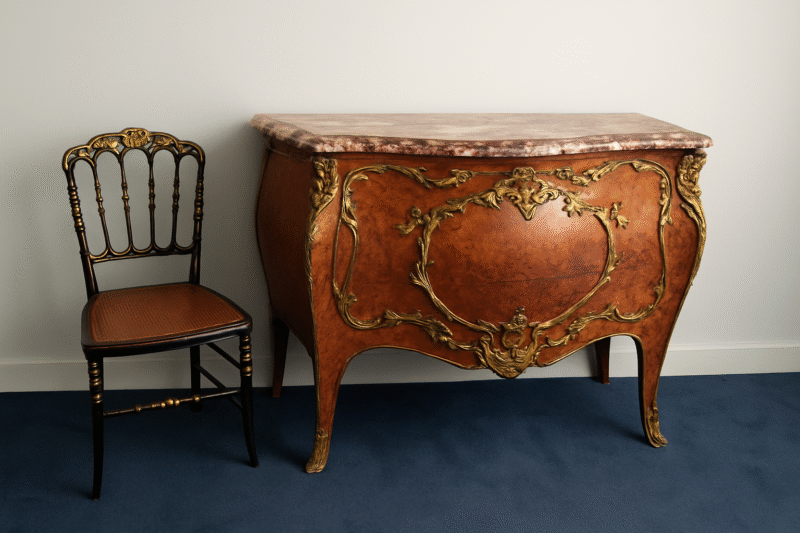 Commode Louis XV – estimation et rachat mobilier ancien
